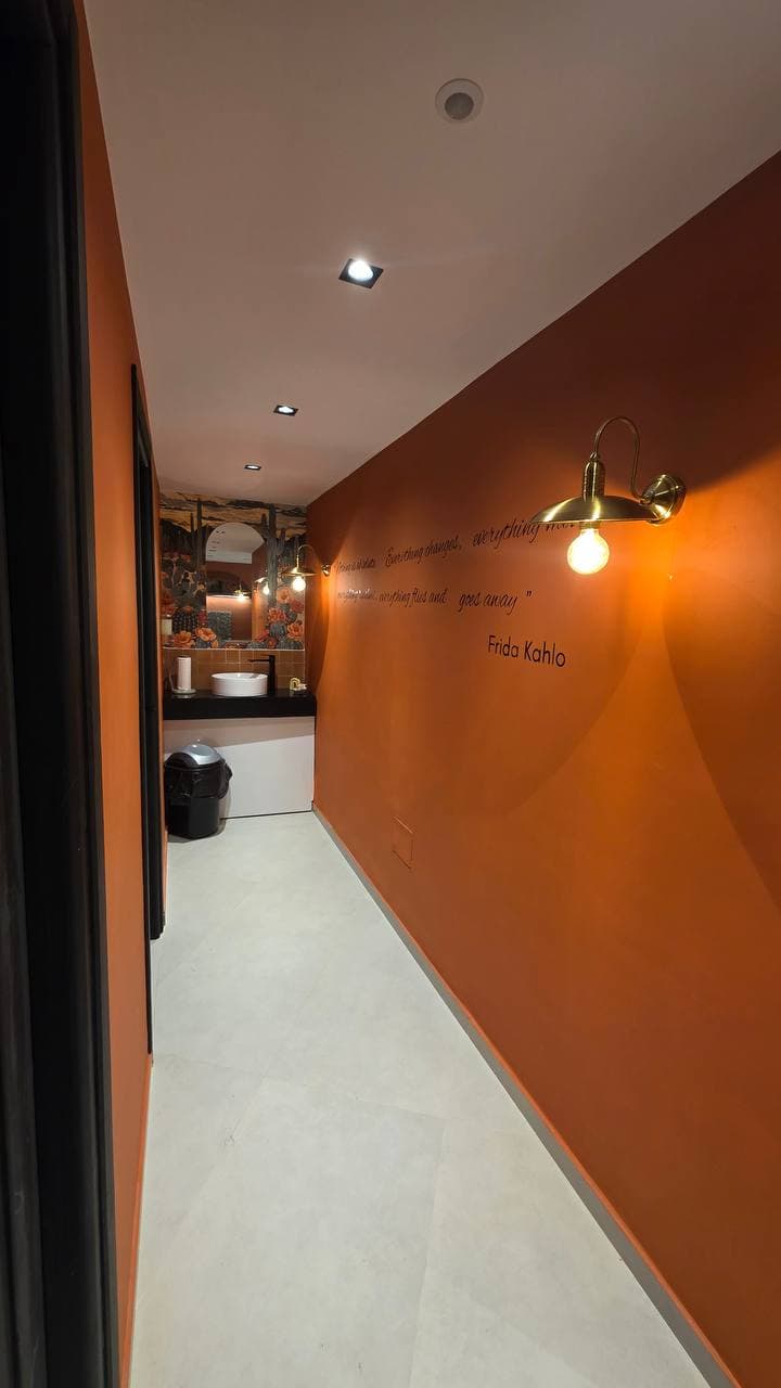 Frida's corridor